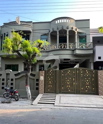 واپڈا ٹاؤن ۔ بلاک سی 1 واپڈا ٹاؤن,گوجرانوالہ میں 5 کمروں کا 10 مرلہ مکان 3.7 کروڑ میں برائے فروخت۔ واپڈا ٹاؤن ۔ بلاک سی 1 واپڈا ٹاؤن,گوجرانوالہ میں 5 کمروں کا 10 مرلہ مکان 3.7 کروڑ میں برائے فروخت۔