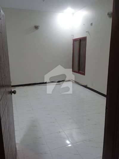 Gulshan Vip Block-13 Just New 350 Yard Ground Floor 3 Beds Attached Tilled Bath Drawing Dinning TV Lounge Kitchen