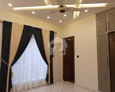 On Excellent Location Upper Portion Sized 10 Marla Is Available For rent In Citi Housing Society