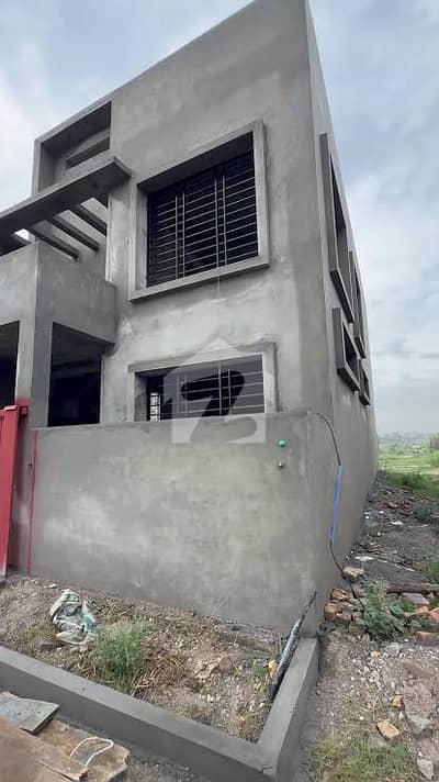 Prime 120 Sq Yd Single-Story Corner Grey Structure for Sale in Incholi