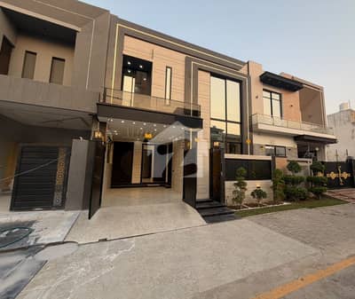 5 Marla House For Sale In Central Park Housing Scheme, B Block Lahore
