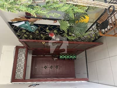 ڈی ایچ اے فیز 6 ڈی ایچ اے ڈیفینس,کراچی میں 3 کمروں کا 7 مرلہ فلیٹ 4.1 کروڑ میں برائے فروخت۔