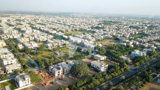 ڈی ایچ اے سٹی لاہور میں 1 کنال پلاٹ فائل 57.0 لاکھ میں برائے فروخت۔