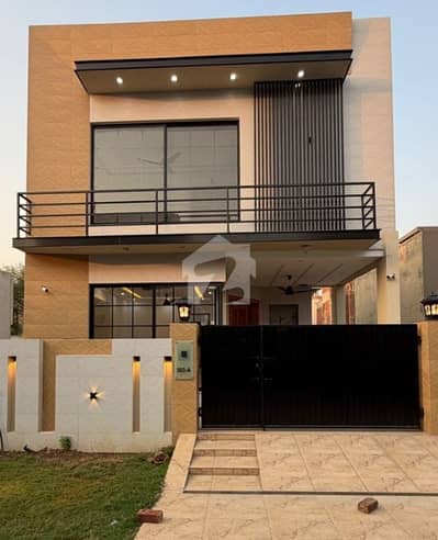 Exclusive 5 Marla Luxury Residence for Sale in DHA