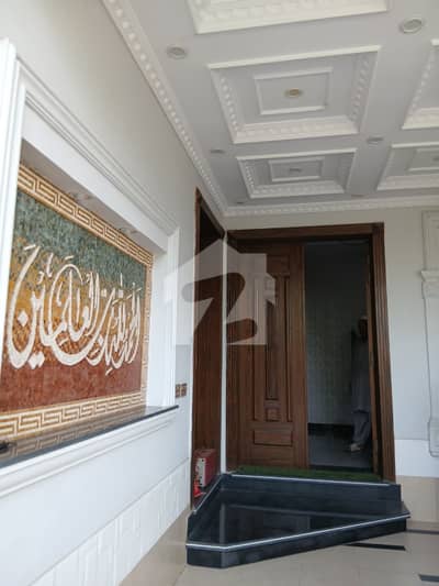 10 Marla House For Sale in LDA Ave J Block