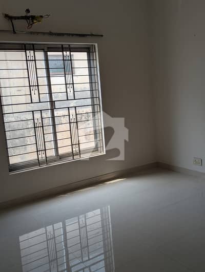 4 MARLA LIKE BRAND NEW HOUSE AVAILABLE FOR SALE