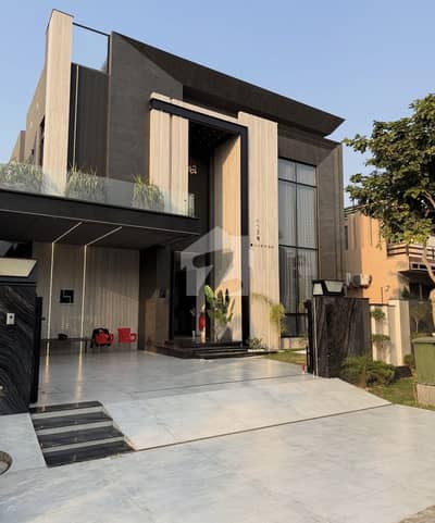 10 MARLA FULL FURNISHED MODERN LUXURIES HOUSE AVAILABLE FOR RENT IN DHA PHASE 5 At TOP LOCATION