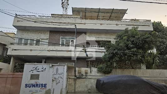 نارتھ ناظم آباد ۔ بلاک آئی نارتھ ناظم آباد,کراچی میں 8 کمروں کا 1 کنال مکان 13.5 کروڑ میں برائے فروخت۔ نارتھ ناظم آباد ۔ بلاک آئی نارتھ ناظم آباد,کراچی میں 8 کمروں کا 1 کنال مکان 13.5 کروڑ میں برائے فروخت۔