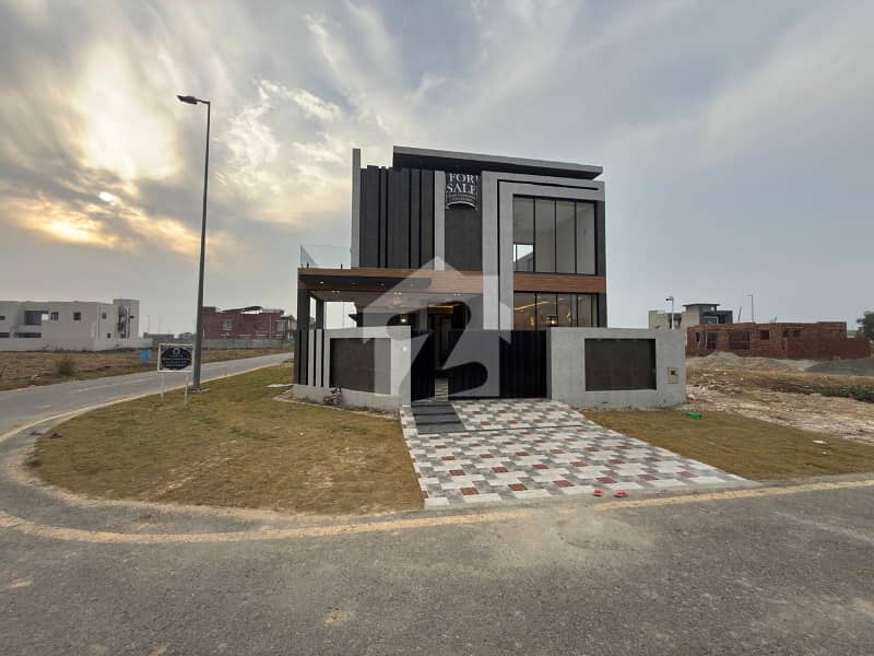 10 MARLA HOUSE FOR SALE 10 MARLA HOUSE FOR SALE