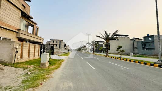 10 Marla Plot for Sale in Tulip Overseas Block, Park View City Lahore 10 Marla Plot for Sale in Tulip Overseas Block, Park View City Lahore