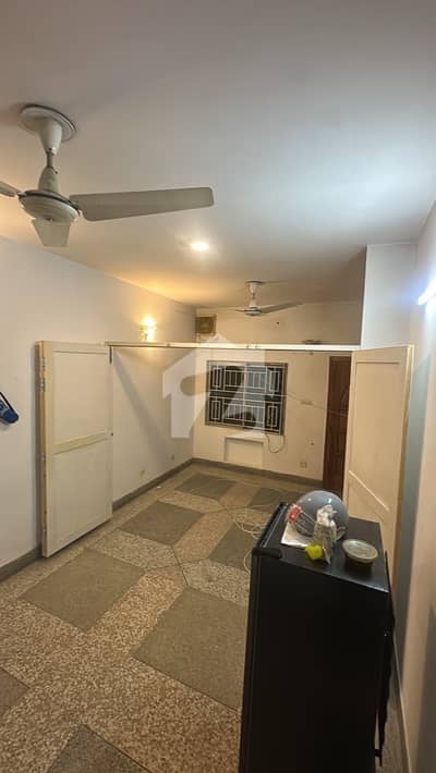 Unoccupied Room Of 360 Square Feet Is Available For rent In G-9