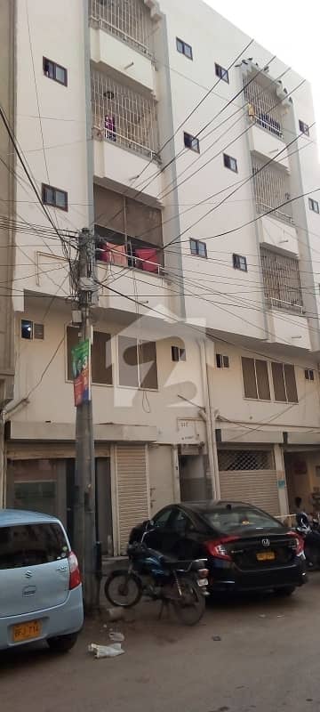 ڈی ایچ اے فیز 2 ایکسٹینشن ڈی ایچ اے ڈیفینس,کراچی میں 8 مرلہ Studio عمارت 20.0 کروڑ میں برائے فروخت۔