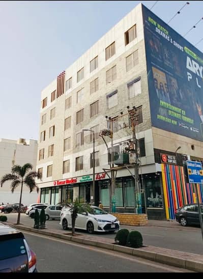 PRIME LOCATION | 3-BED DD APARTMENT    Bukhari Commercial Lane #10  Very Prime & Highly Sought-After Location   Property Details:  Unfurnished 3-Bed Drawing & Dining  1st Floor  Located in a 400 Sq. Yards Building  Lift Available  Dedicated Car Parking  Excellent Location & Accessibility   Demand: PKR 3 4,500,000/-  Ideal for Residence & Investment  For Details & Viewing, Please Contact.  Hamdaan Estate
