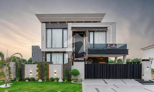 100% Original ADD 1 KANAL ULTRA MODERN DESIGN HOUSE FOR SALE FULLY FURNISHED IN DHA PHASE 7 NEAR TO RAYA GOLF CLUB FACING PARK