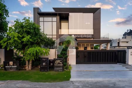1Kanal Ultra Moldern Luxury House On 70ft Road Facing Park With Basement For Sale