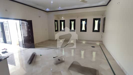 2 Bed 2nd Floor Portion For Rent