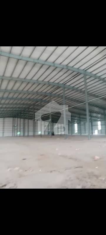 سندر روڈ لاہور میں 27 کنال Studio گودام 75.0 لاکھ میں کرایہ پر دستیاب ہے۔