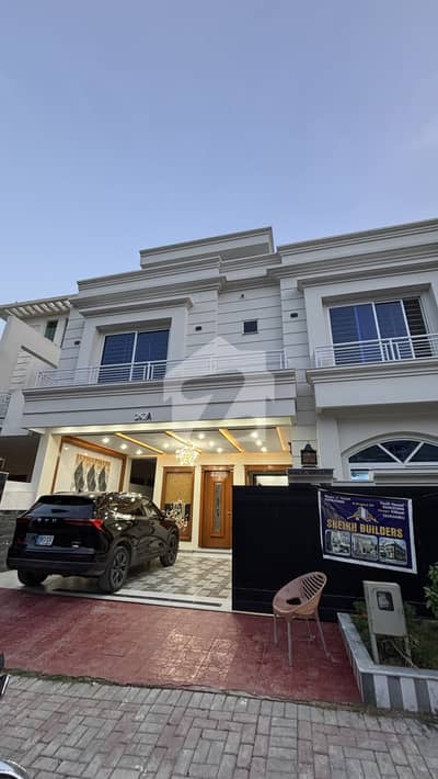 10 Marla Beautiful Brand New luxury House For Sale in Top City-1 Islamabad