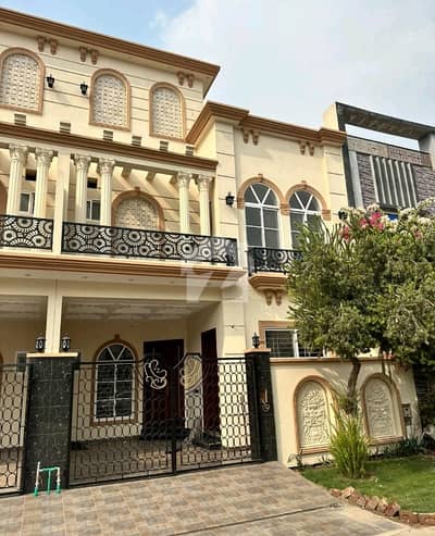 Brand New 5 Marla House Available In Royal Orchard - Block G For sale