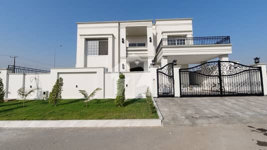1 Kanal ( 60*90 In Block D) Corner House + With Extra Land ( 6 Marla ).