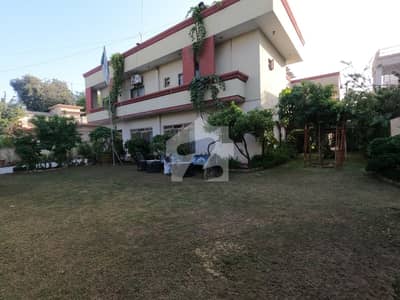 Ready To Sale A House 1000 Square Yards In Gulshan-E-Iqbal - Block 7 Karachi Ready To Sale A House 1000 Square Yards In Gulshan-E-Iqbal - Block 7 Karachi