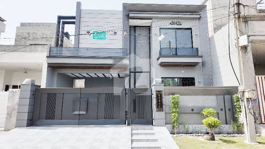 T & T Aabpara Housing Society - Block C House Sized 10 Marla Is Available
