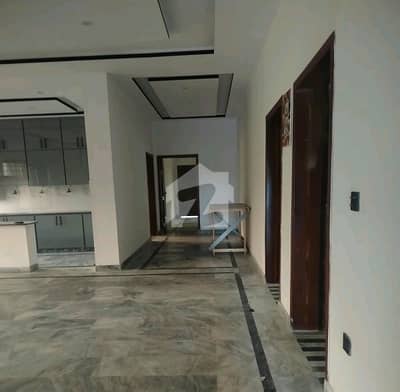 In Mumtaz City - Indus Block Upper Portion For Rent Sized 16 Marla
