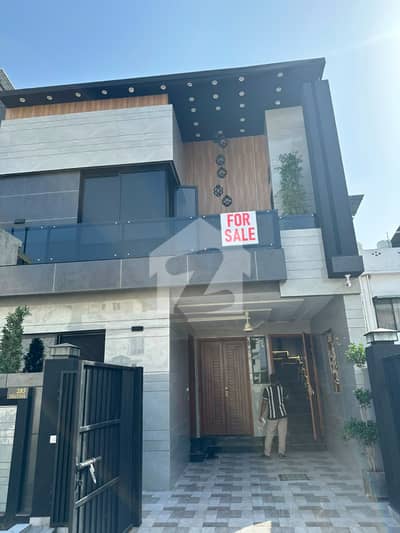 Brand New 5 Marla House for Sale in Executive Block, Park View City Lahore