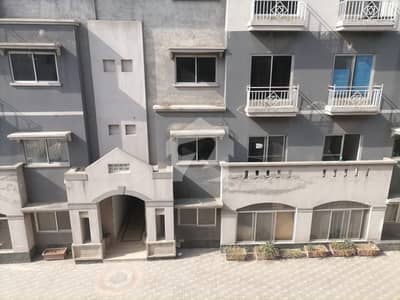 Prime Location Johar Town Phase 2 - Block J3 Flat Sized 5 Marla Flat For Rent (Non-Furnished)
