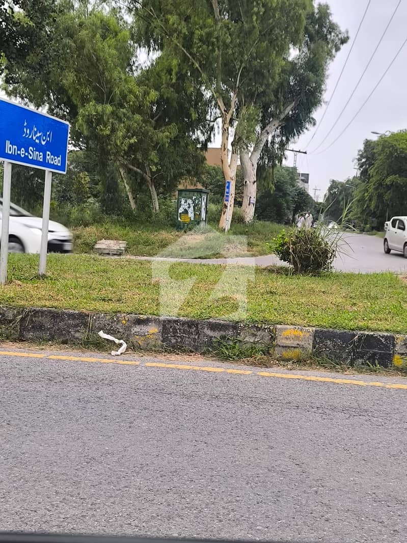 جی ۔ 10/2 جی ۔ 10,اسلام آباد میں 14 مرلہ رہائشی پلاٹ 10.9 کروڑ میں برائے فروخت۔ جی ۔ 10/2 جی ۔ 10,اسلام آباد میں 14 مرلہ رہائشی پلاٹ 10.9 کروڑ میں برائے فروخت۔