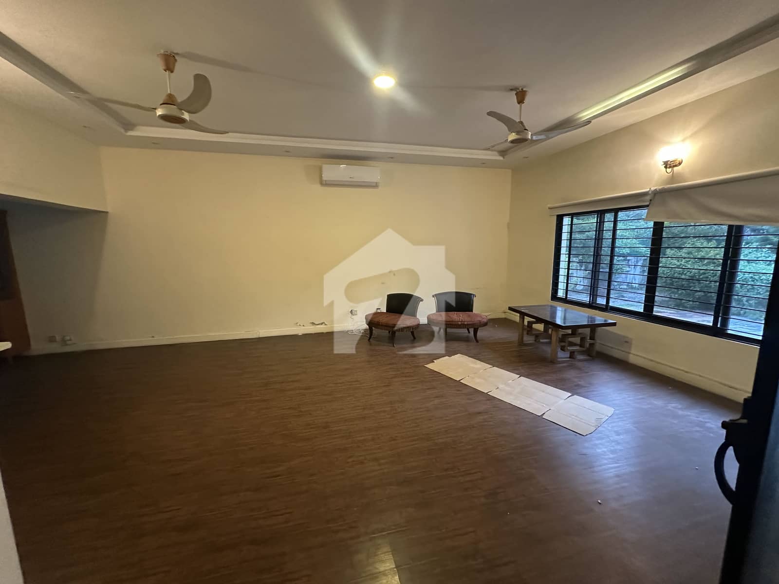 7 7