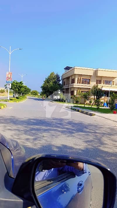 گلبرگ ریزیڈنشیا - بلاک ای گلبرگ ریزیڈنشیا,گلبرگ,اسلام آباد میں 1 کنال رہائشی پلاٹ 3.25 کروڑ میں برائے فروخت۔ گلبرگ ریزیڈنشیا - بلاک ای گلبرگ ریزیڈنشیا,گلبرگ,اسلام آباد میں 1 کنال رہائشی پلاٹ 3.25 کروڑ میں برائے فروخت۔