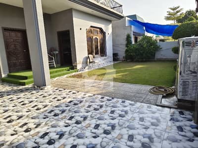 On Excellent Location 1 Kanal House In DHA Phase 1 - Block M For sale On Excellent Location 1 Kanal House In DHA Phase 1 - Block M For sale