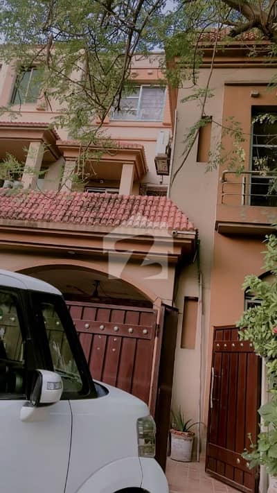 5 Marla House Sec D Main Blvrd For Sale