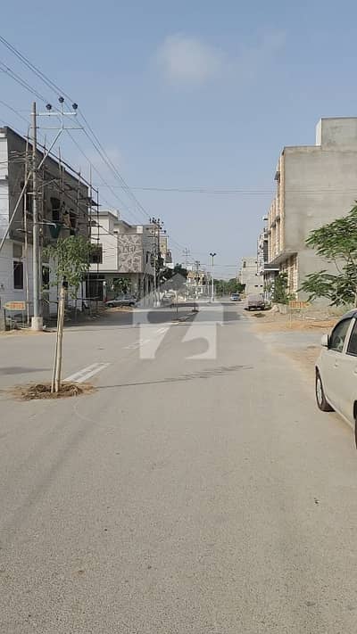 PS CITY PHASE 1 House For sale Owner Built A+ Quality