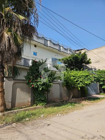 Corner Commercial Property For Sale 50x60