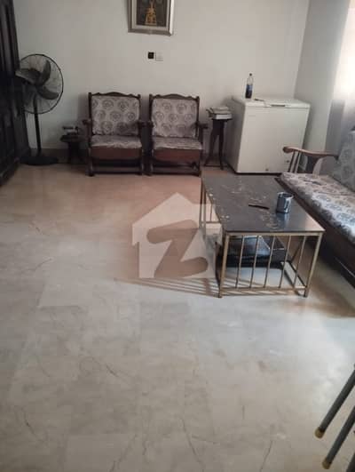 Buy your ideal Prime Location 120 Square Yards House in a prime location of Karachi