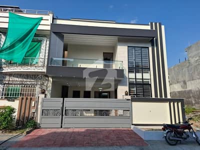 جناح گارڈنز فیز 1 جناح گارڈنز,ایف ای سی ایچ ایس,اسلام آباد میں 4 کمروں کا 8 مرلہ مکان 3.99 کروڑ میں برائے فروخت۔ جناح گارڈنز فیز 1 جناح گارڈنز,ایف ای سی ایچ ایس,اسلام آباد میں 4 کمروں کا 8 مرلہ مکان 3.99 کروڑ میں برائے فروخت۔