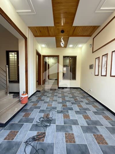 5Marla Double Story Brand New House Avalible For Rent 5Marla Double Story Brand New House Avalible For Rent