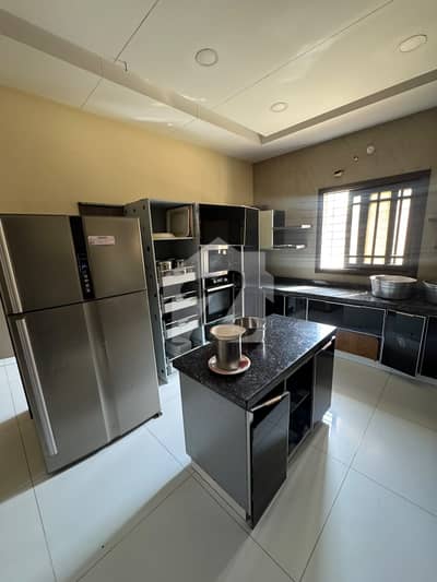 500 YARD BRAND NEW BUNGALOW FOR SALE DHA PHASE 8