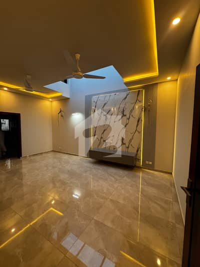 10 MARLA BEAUTIFUL BRAND NEW CONSTRUCTED HOUSE FOR SALE IN BAHRIA ENCLAVE ISLAMABAD