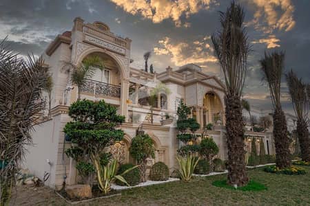 100% ORIGNAL KANAL EYE CATCHING SUPERB LUXURY BUNGALOW FOR SALE ON TOP LOCATION NEAR MC DONALDS 100% ORIGNAL KANAL EYE CATCHING SUPERB LUXURY BUNGALOW FOR SALE ON TOP LOCATION NEAR MC DONALDS