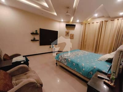 گارڈن ٹاؤن لاہور میں 3 کنال بالائی پورشن 5.0 لاکھ میں کرایہ پر دستیاب ہے۔