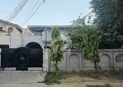Cavalry Ground 15.2 Marla 5 Bedrooms House