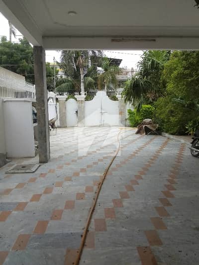 450 SQRYARD COMMERCIAL DOUBLE STORY 9 ROOM BLOCK 6 GULSHAN