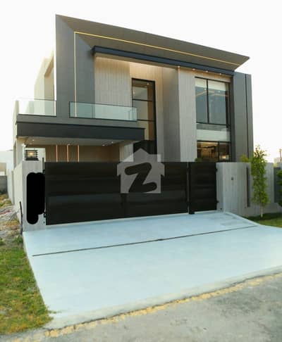 1 KANAL MODERN BRAND NEW HOUSE FOR SALE IN BLOCK T PHASE 7 DHA LAHORE