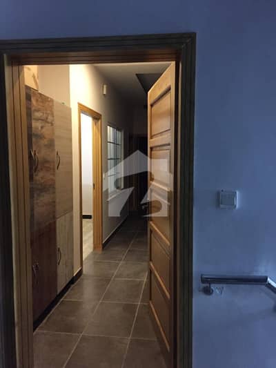 G 8/1 25x60 Ground Portion For Rent