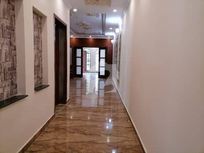 10 Marla House For Sale In Engineer Town