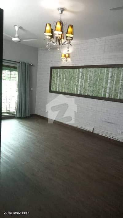 Solar House 4 Bed Apartment Available For Rent In Askari 11 Lahore