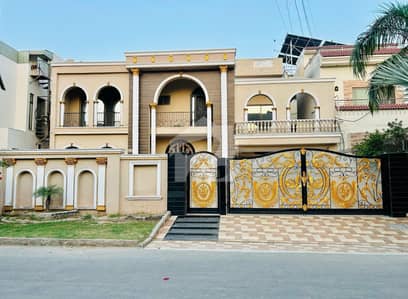22 MARLA HOUSE FOR SALE IN VALENCIA TOWN LAHORE 22 MARLA HOUSE FOR SALE IN VALENCIA TOWN LAHORE